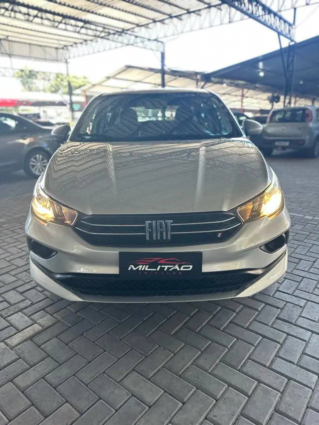 Carro Fiat Cronos 2023 Drive 1.0 (Flex) MT