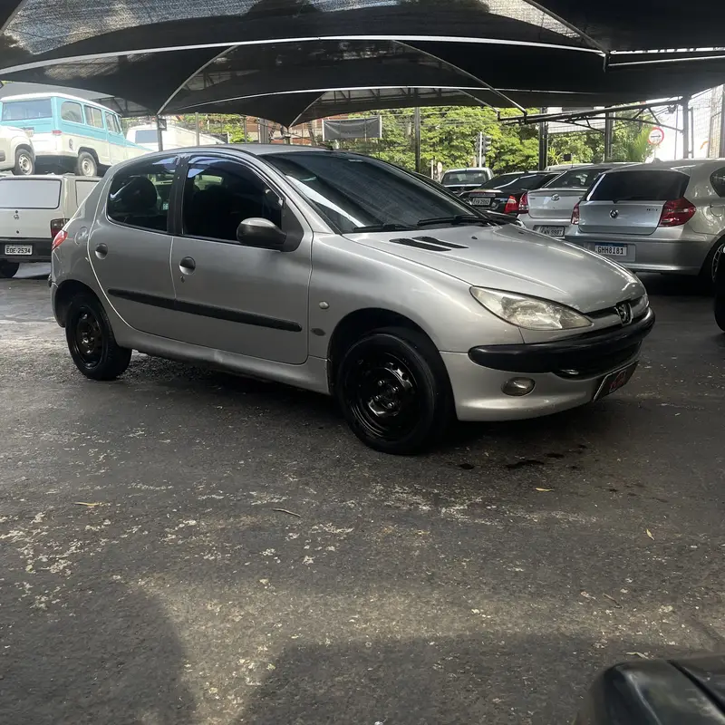 Peugeot 206 Hatch. Selection 1.0 16V