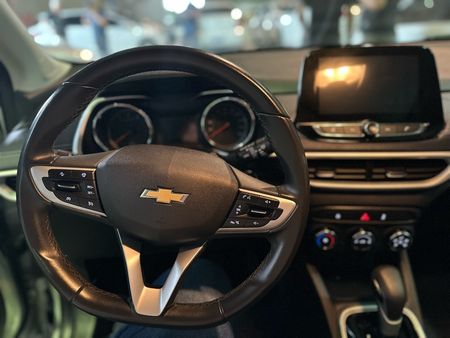 Tracker Premier 1.2 Turbo (Aut.)