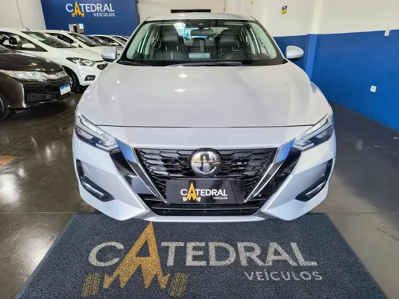 Nissan Sentra Advance 2.0 16V Aut.