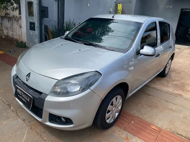 Carro Renault Sandero 2014 Expression 1.0 16V (flex)