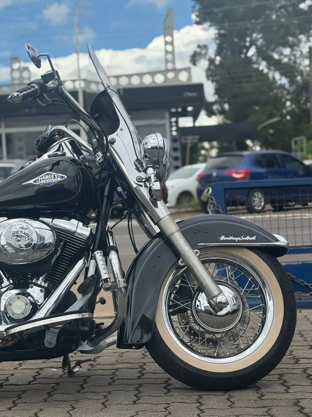 Carro Harley-Davidson Softail 2014 Heritage Classic
