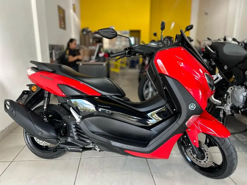 Yamaha NMax Connected 160