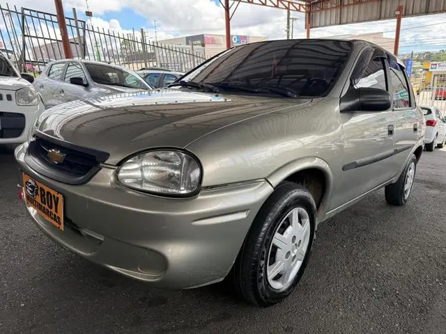 Carro Chevrolet Classic 2010 Life 1.0 VHCE (Flex)