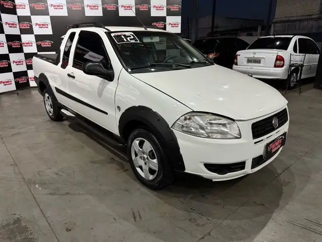 Carro Fiat Strada 2012 Working 1.4 (Flex) (Cabine Estendida)