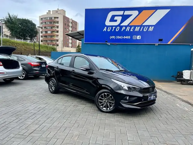 Carro Fiat Cronos 2022 Drive 1.3