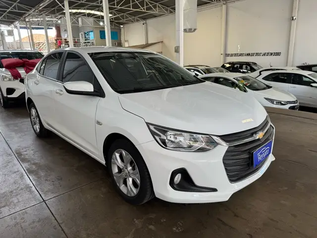 Carro Chevrolet Onix Plus 2023 LTZ 1.0 Turbo (Aut.)