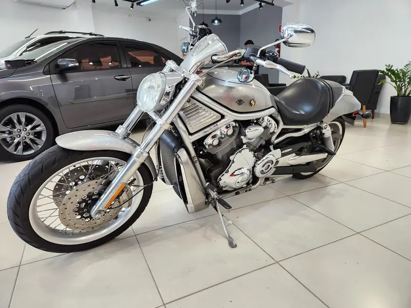 Harley-Davidson V Rod Custom V Rod Muscle