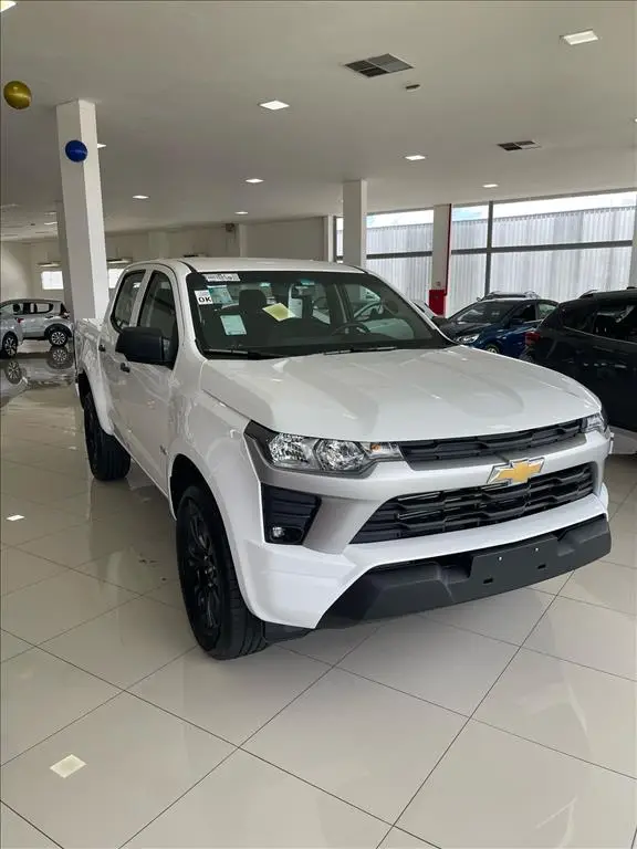 Carro Chevrolet S10 Cabine Dupla 2025 WT 2.8 Turbodiesel (Aut.)