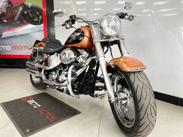 Carro Harley-Davidson Fat Boy FLSTF 2013 Fat Boy FLSTF