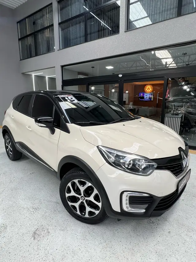 Carro Renault Captur 2019 Life 1.6 16v SCe CVT (Flex)