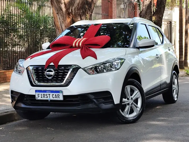 Nissan Kicks 1.6 S (Flex)