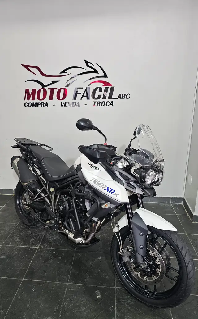 Carro Triumph Tiger 800 2016 800 XRx