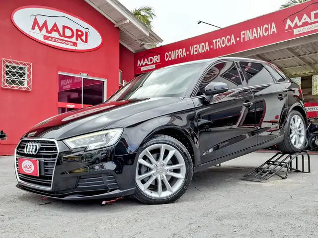 Carro Audi A3 Sportback 2017 1.4 Ambiente TFSI S Tronic