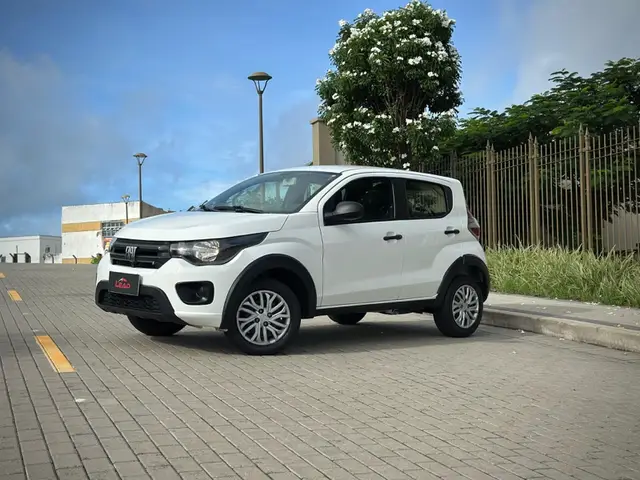 Carro Fiat Mobi 2023 Like 1.0 (Flex)