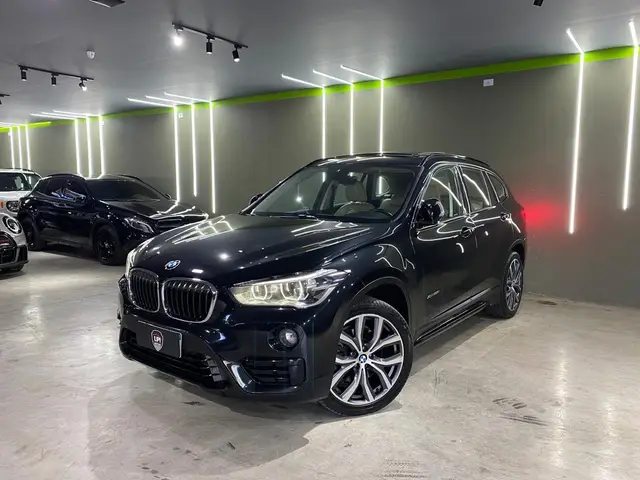 Carro BMW X1 2017 2.0 xDrive25i Sport ActiveFlex