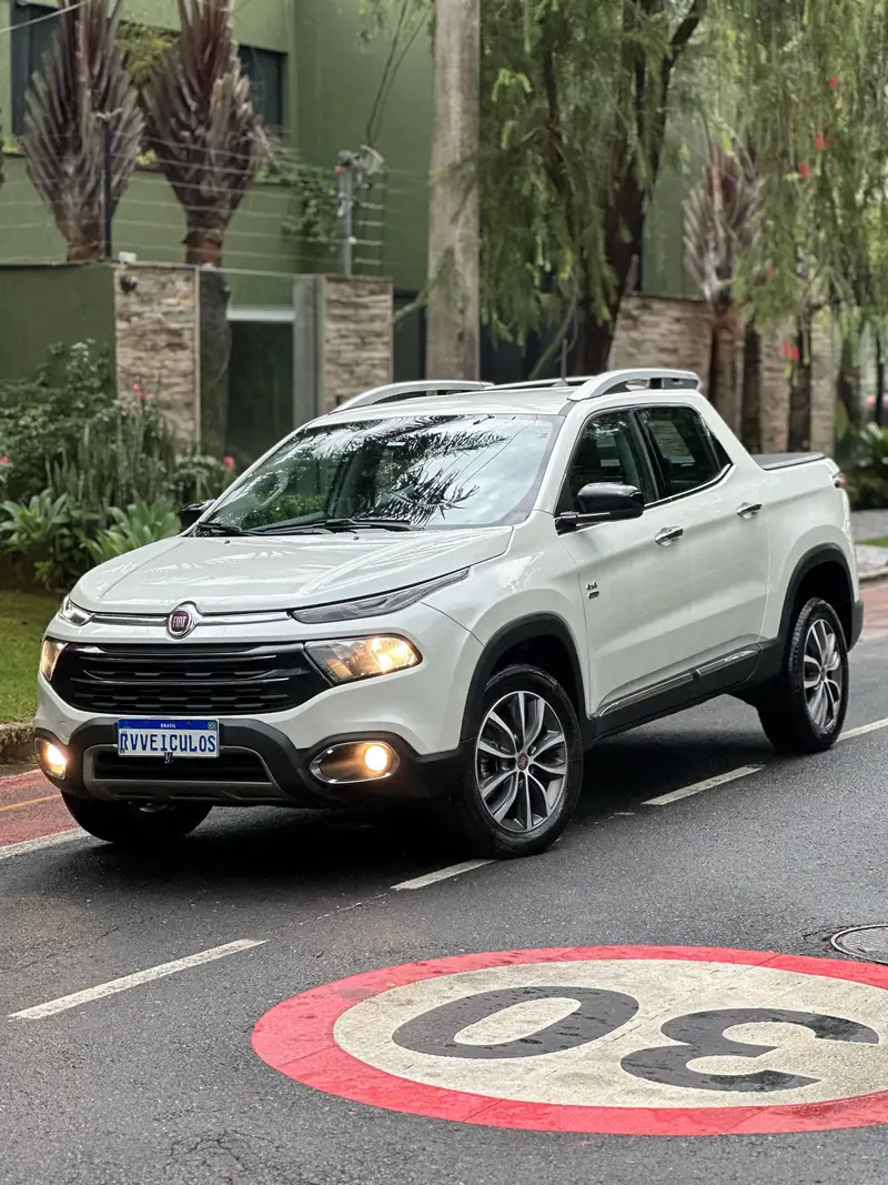 Fiat Toro 2.0 TDI Volcano Auto 4WD