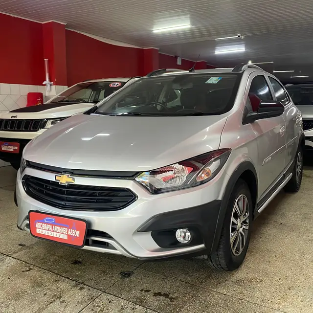 Carro Chevrolet Onix 2018 1.4 Activ SPE/4 (Aut)