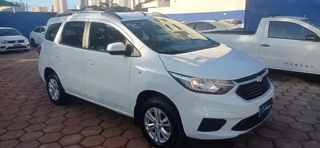Carro Chevrolet Spin 2024 LT 1.8