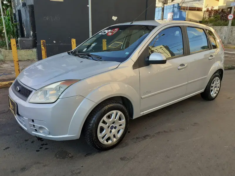 Ford Fiesta Hatch 1.6 (Flex)