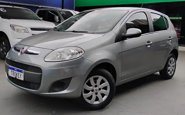 Carro Fiat Palio 2017 Attractive 1.0 Evo (Flex)