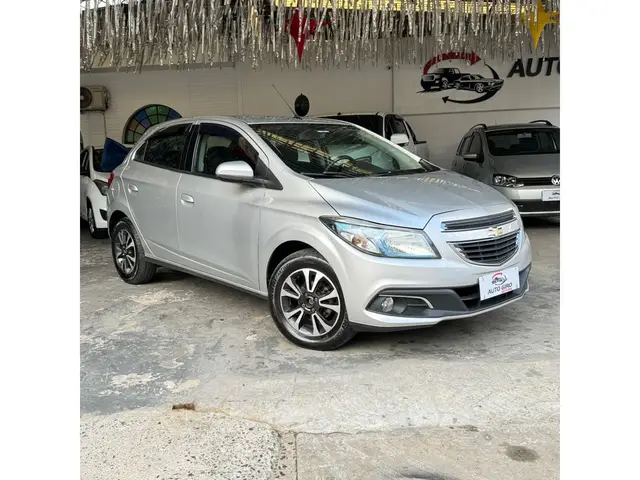Carro Chevrolet Onix 2015 1.4 LTZ SPE/4