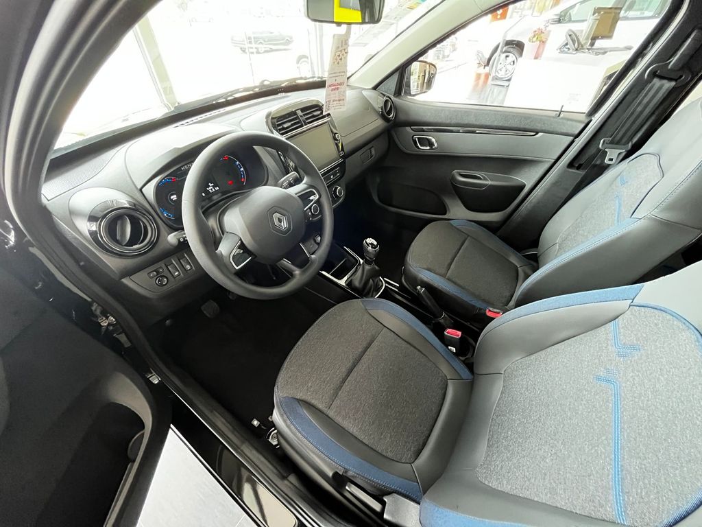 Kwid Intense 1.0