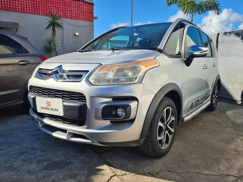 Citroën C3 Exclusive 1.5 8V (Flex)