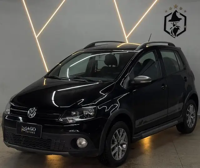 Carro Volkswagen CrossFox 2012 1.6 VHT (Flex)