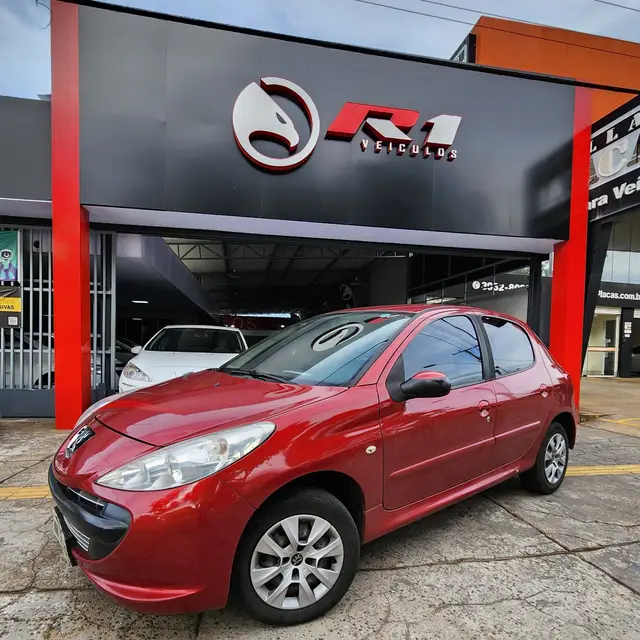 Carro Peugeot 207 2011 XR 1.4 (10 ANOS BRASIL)(Flex) 2p