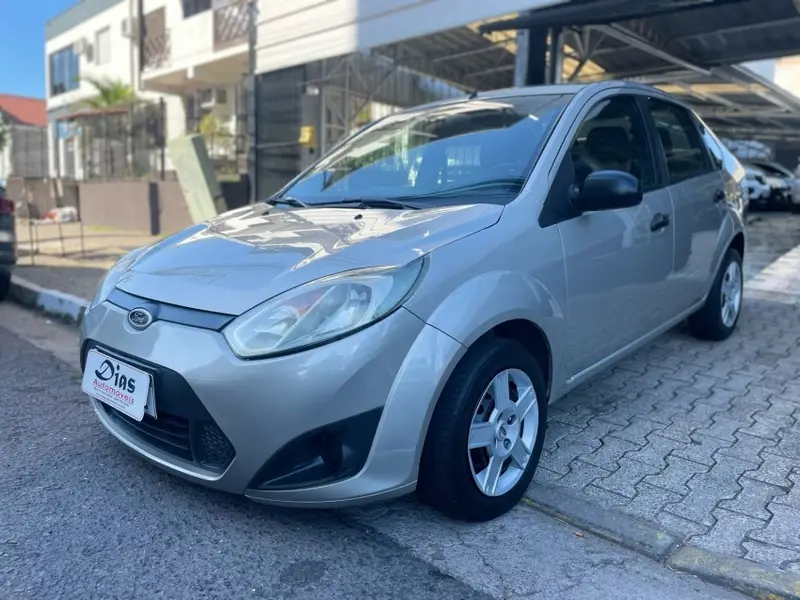 Ford Fiesta Sedan 1.6 (Flex)