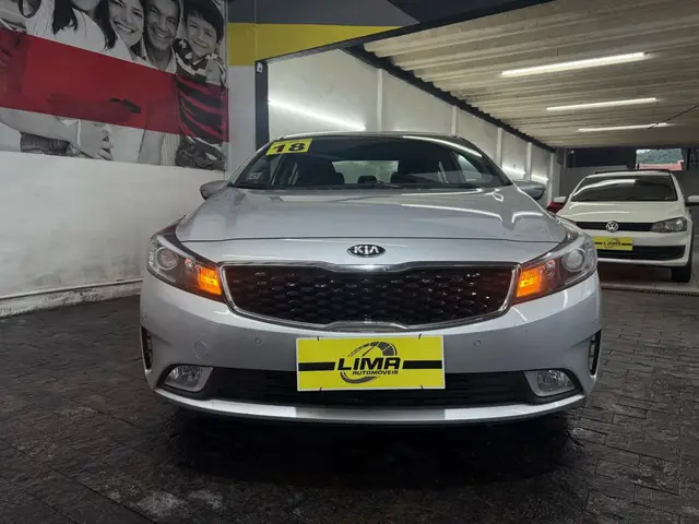 Carro Kia Cerato 2018 SX 1.6 (Aut) (Flex)