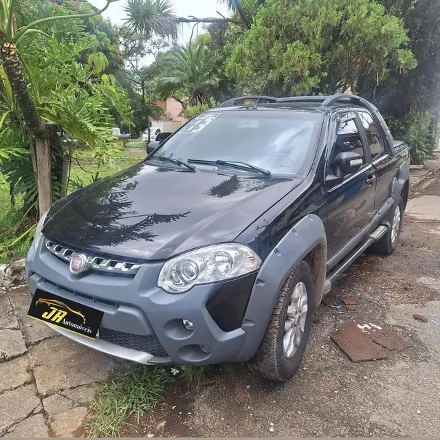 Carro Fiat Strada 2013 Adventure 1.8 16V Dualogic (Flex) (Cabine Dupla)