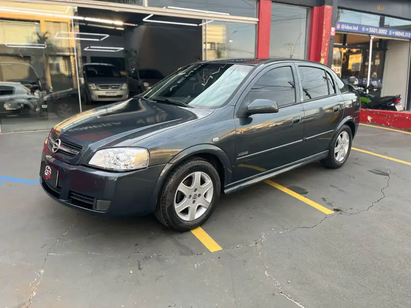 Chevrolet Astra Hatch Advantage 2.0 (Flex)
