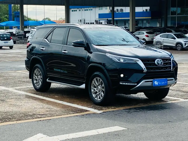 Toyota SW4 SRX 2.8 Turbodiesel 4x4 (Aut.) (7 Lugares)