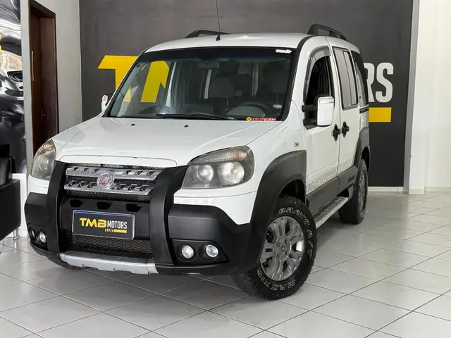 Carro Fiat Doblò 2013 Adv. XINGU 1.8 Flex 16V 5p