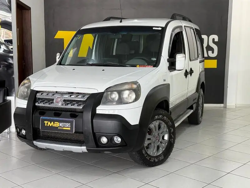 Fiat Doblò Adv. XINGU 1.8 Flex 16V 5p