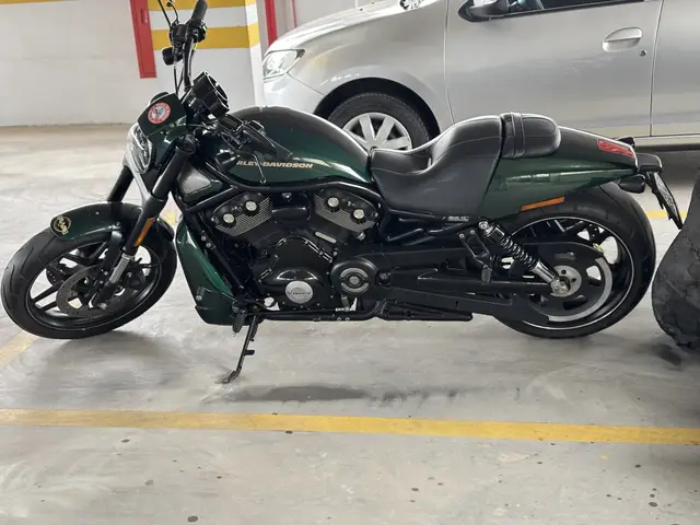 Carro Harley-Davidson V Rod Custom 2015 Night Rod Special