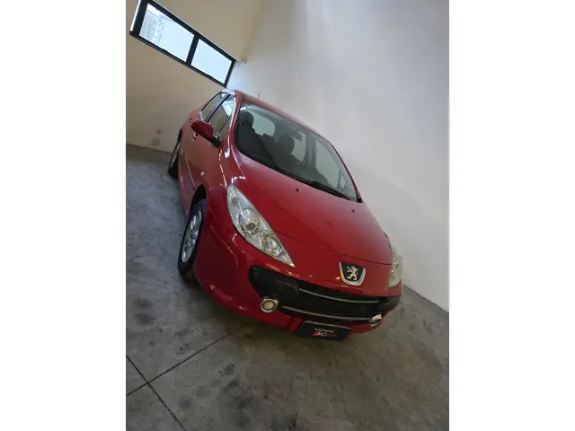 Carro Peugeot 307 2011 Hatch. Presence 1.6 16V (flex)