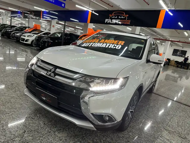 Carro Mitsubishi Outlander 2018 3.0 V6 GT Mid 4WD