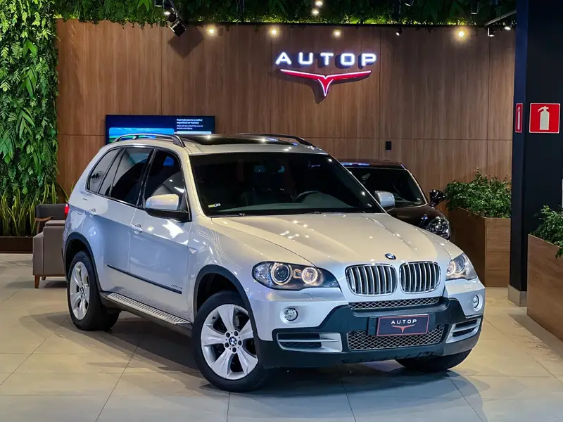 BMW X5 4.8i 4x4