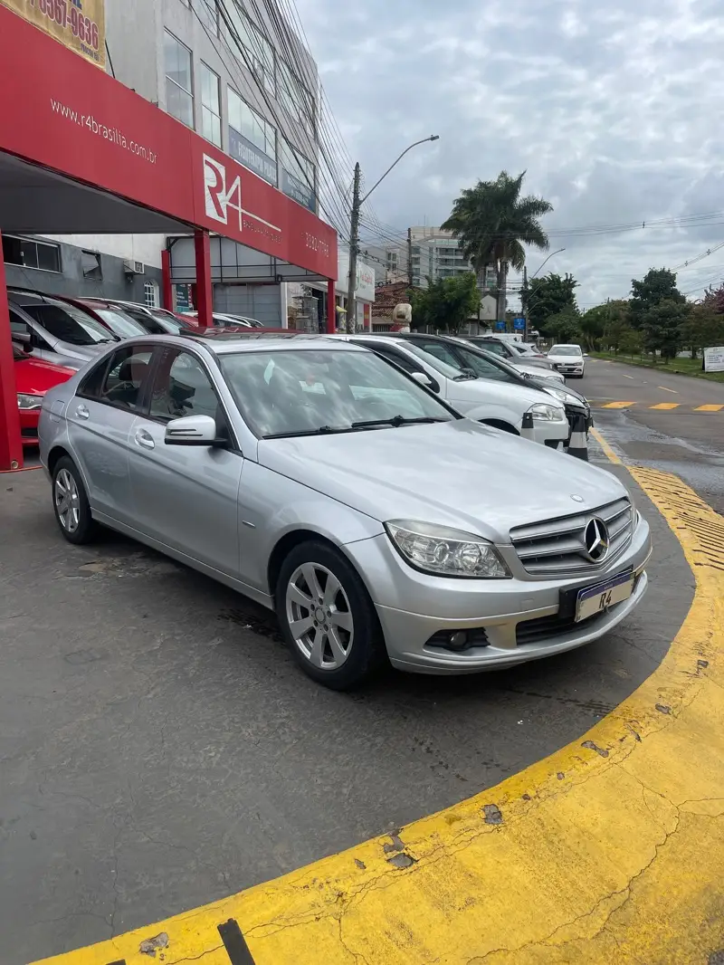 Mercedes-Benz C 180 CGI Kompressor Classic 1.6 16V Aut.