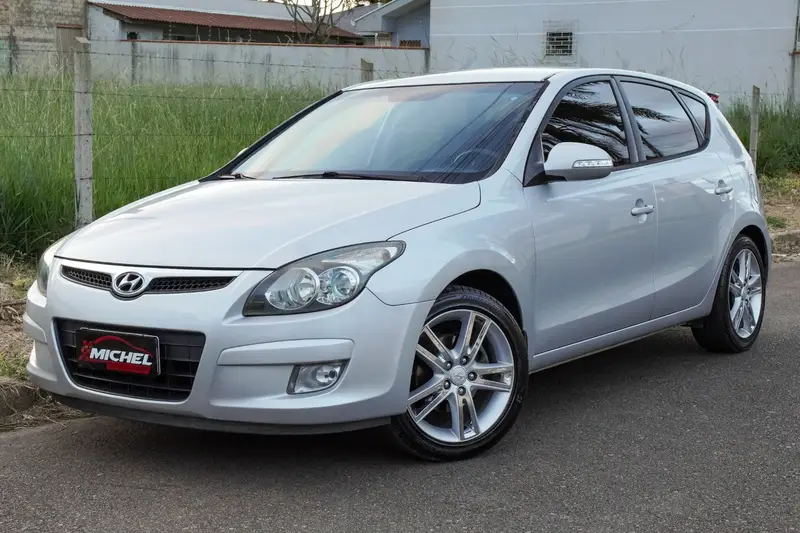 Hyundai i30 GLS 2.0 16V