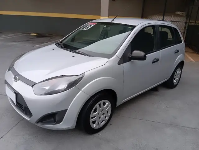 Carro Ford Fiesta Hatch 2013 Rocam 1.0 (Flex)