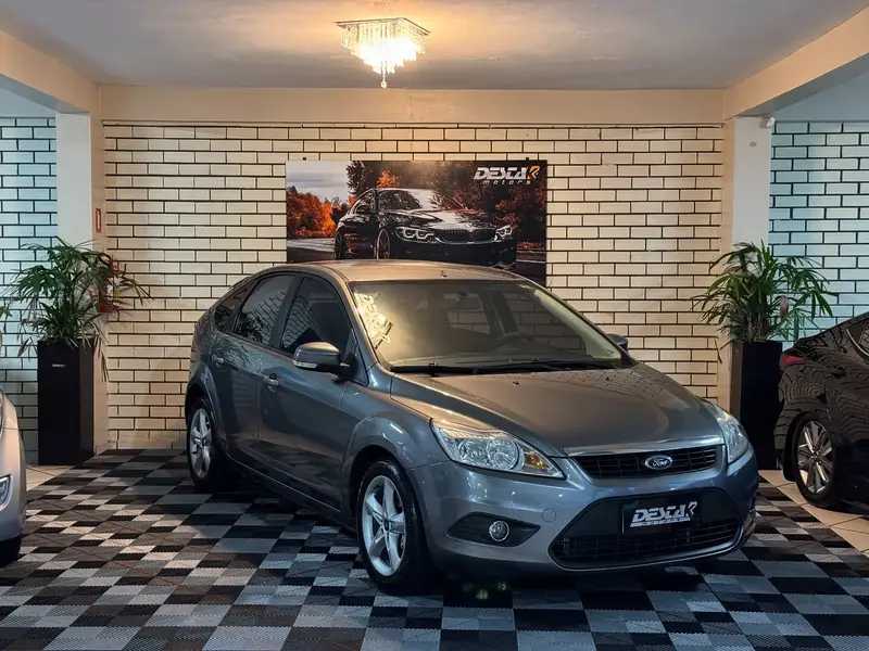 Ford Focus Hatch SE 1.6 16V TiVCT