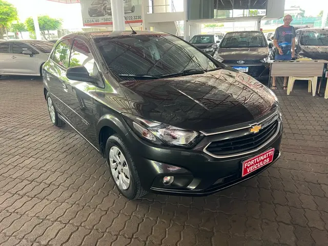Carro Chevrolet Onix 2018 1.0 LT SPE/4