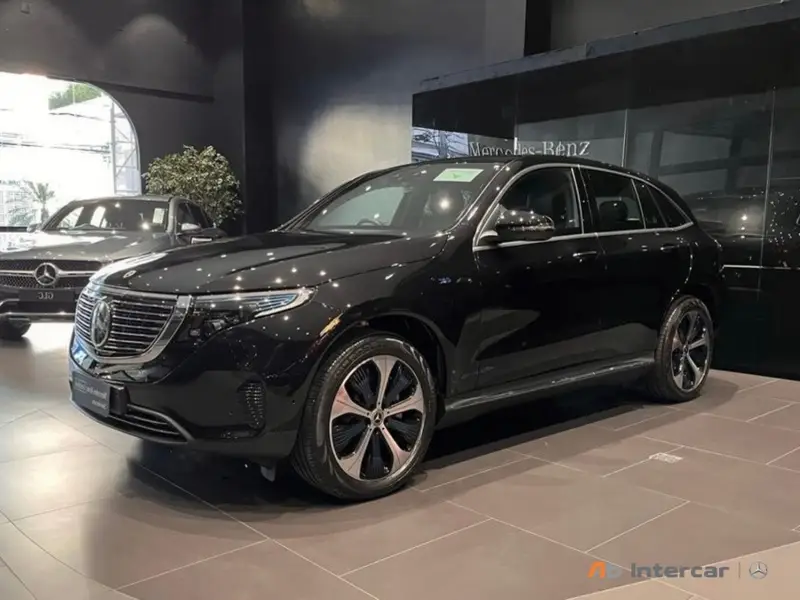 Mercedes-Benz EQC 400 4MATIC AMG Line (Elétrico)