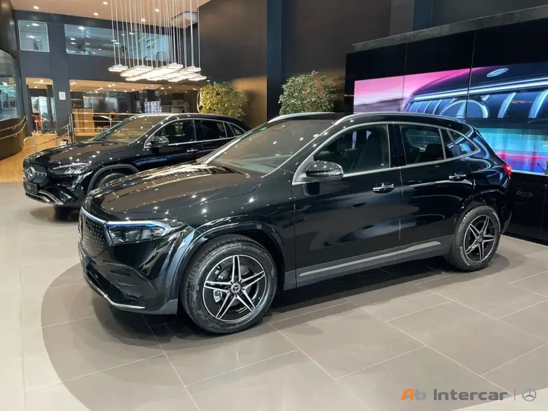 Mercedes-Benz EQA 250 AMG Line