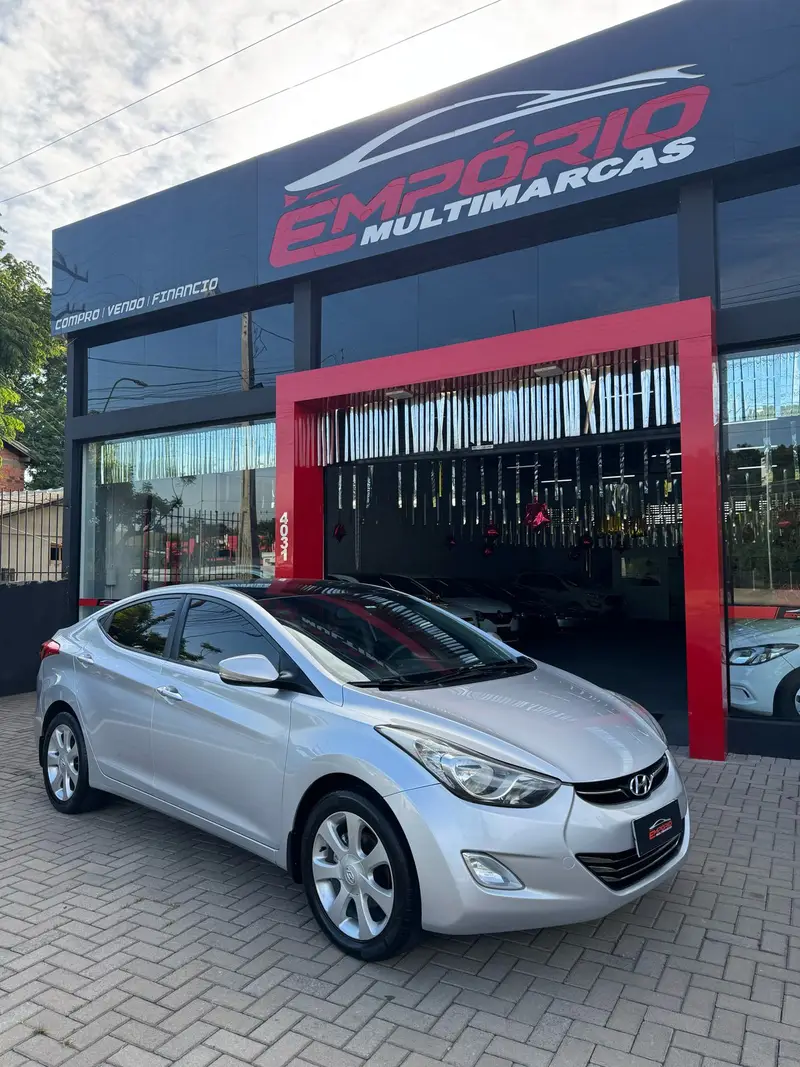 Hyundai Elantra Sedan 1.8 GLS (aut)