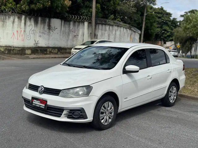 Carro Volkswagen Voyage 2014 1.6 VHT (Flex)